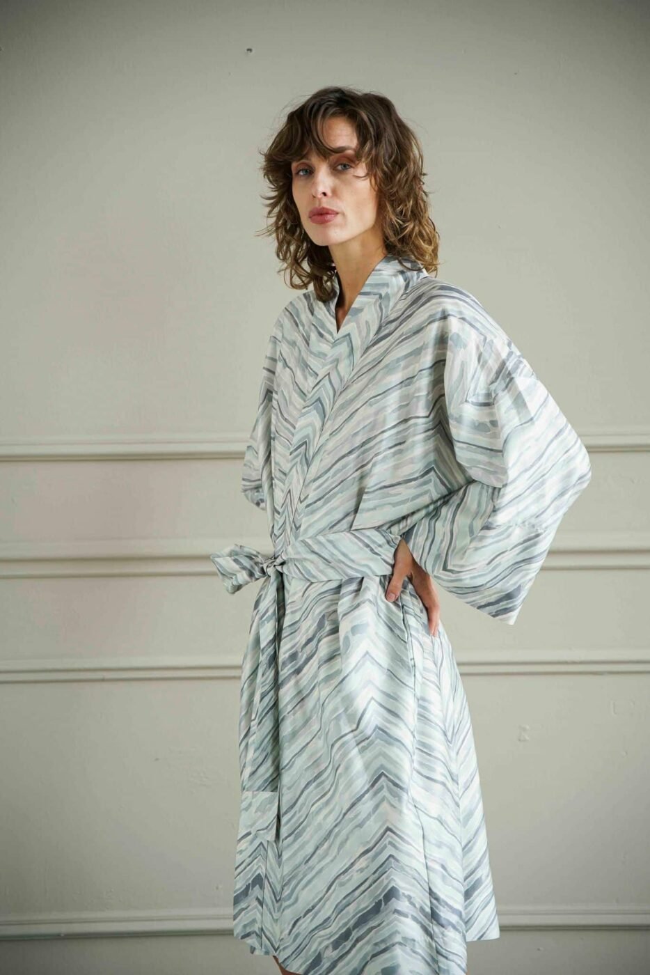 4-1 Chalatas kimono Novel Dunes - Image 3