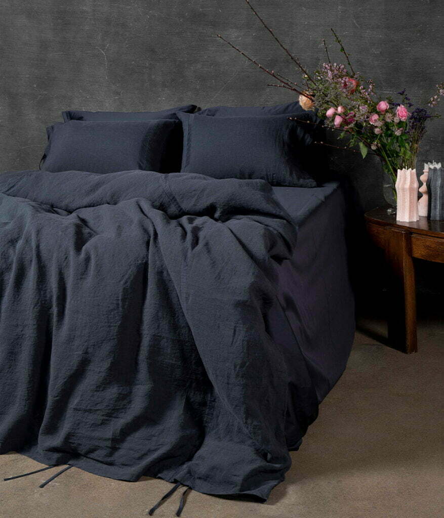 decoflux-satino-patalynes-komplektas-slapta-meile-anthracite-bed-linen-set-pillowcase