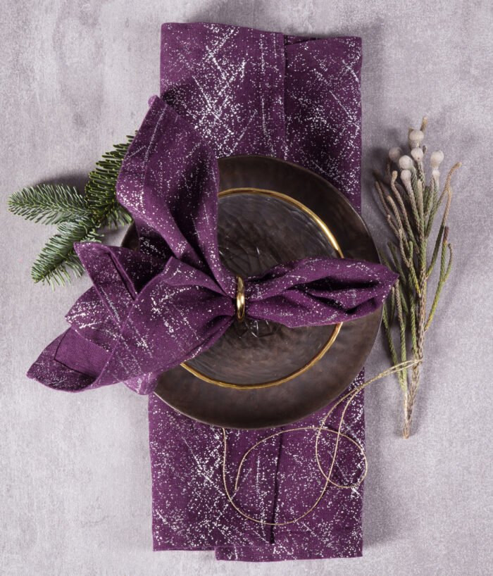 Table runner Frost Eggplant Silver - Image 2