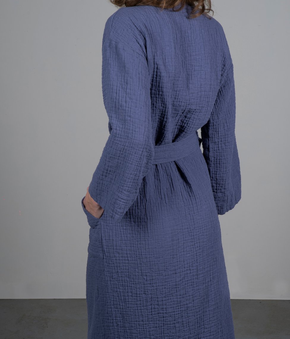 Decoflux-orion-chalatas-blueberry-melynos-spalvos-medvilne-3.jpg Cotton bathrobe Orion Solid Blueberry - Image 3