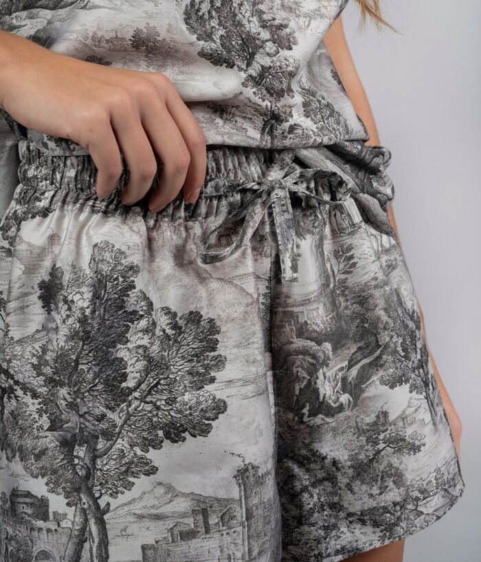decoflux-satino-pizama-trumpa-sortai-palaidine-the-lovers-tale-grey-pilka (3)