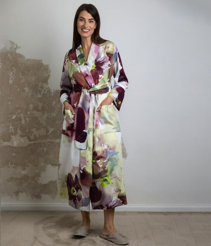 Klasikinis Satino Chalatas Flower Mist - Image 3