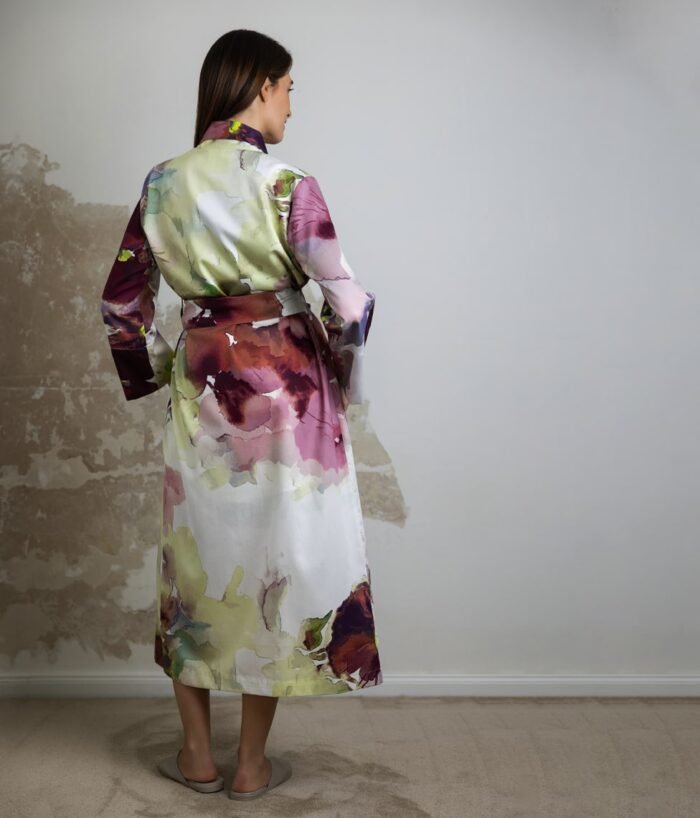 Klasikinis Satino Chalatas Flower Mist - Image 6