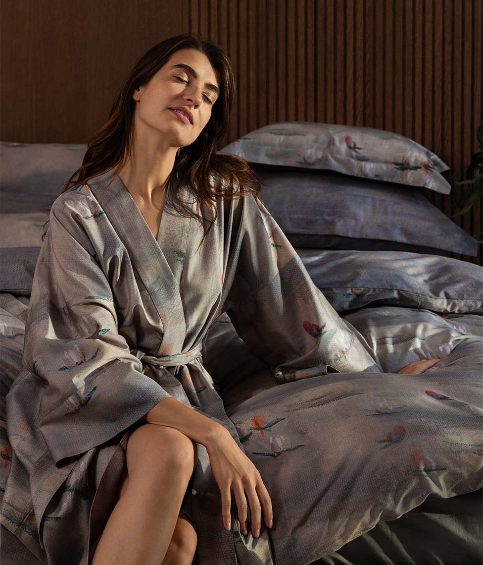 lily3 Satino patalynės komplektas Lily & Lily Back by Čiurlionis - Image 3